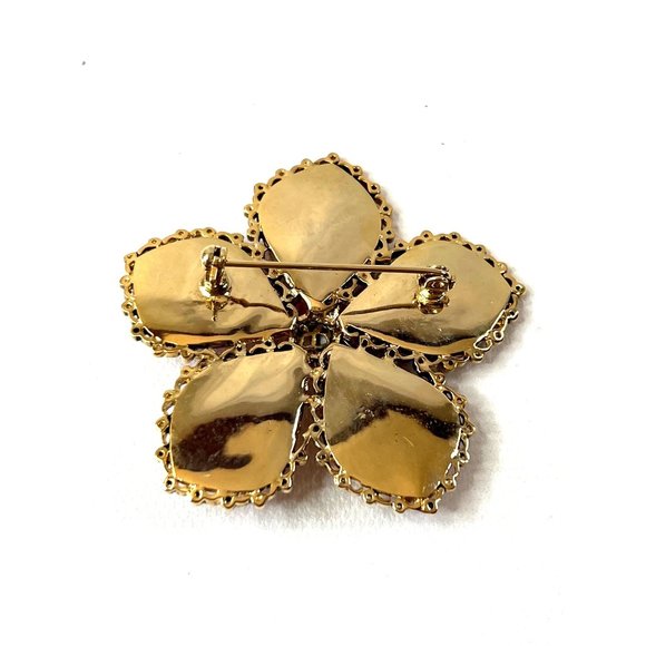Large Vintage Flower Brooch Pearlized Coral Swirl Gold Tone Frame 2 3/16" - Picture 4 of 10